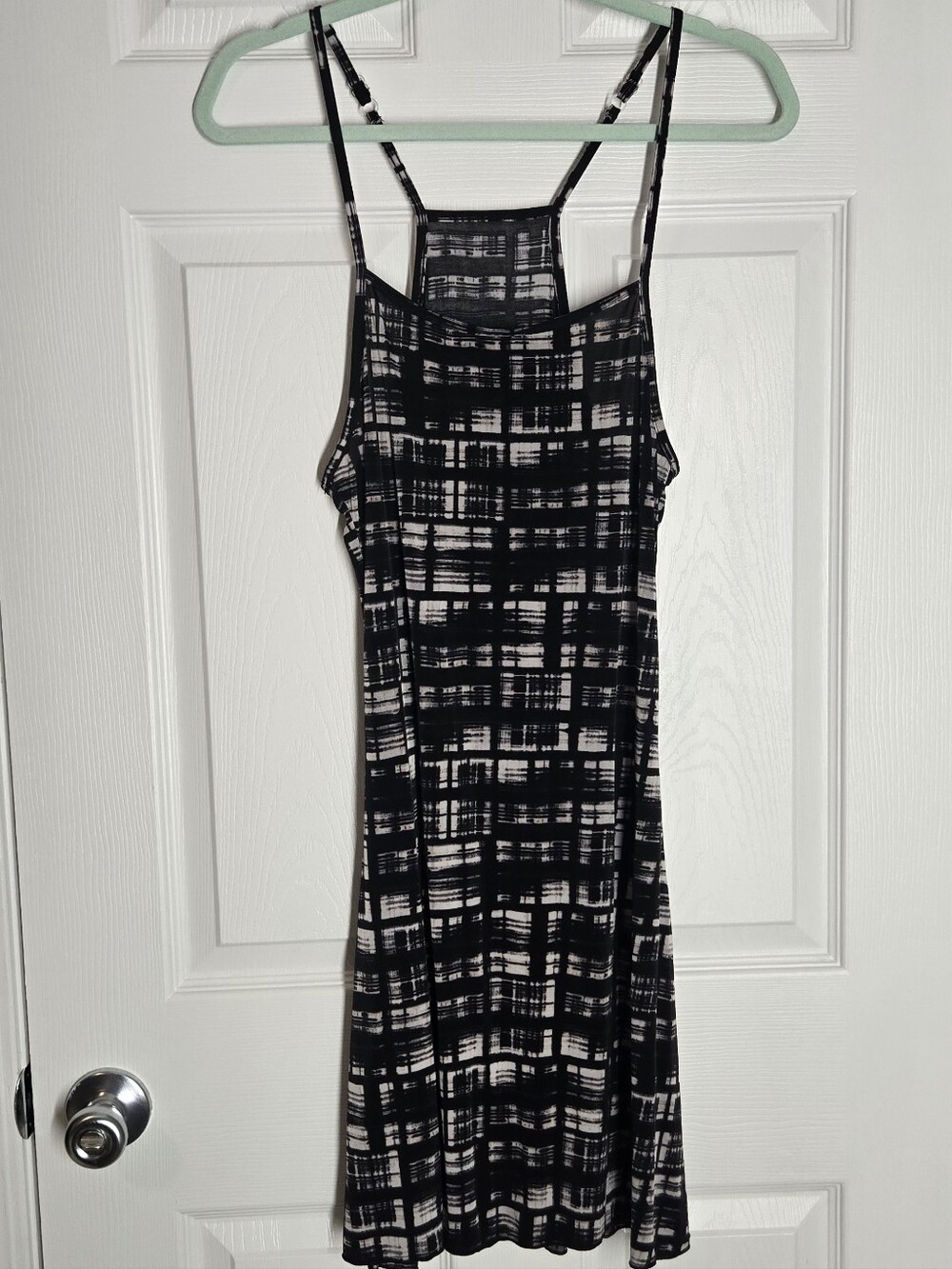 West Loop Black & White Abstract Print Racerback Dress Small
